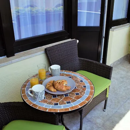 아파트 Amphitheatre 풀라