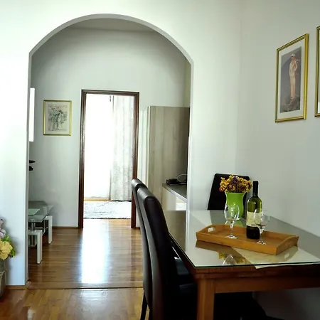 Apartament Amphitheatre
